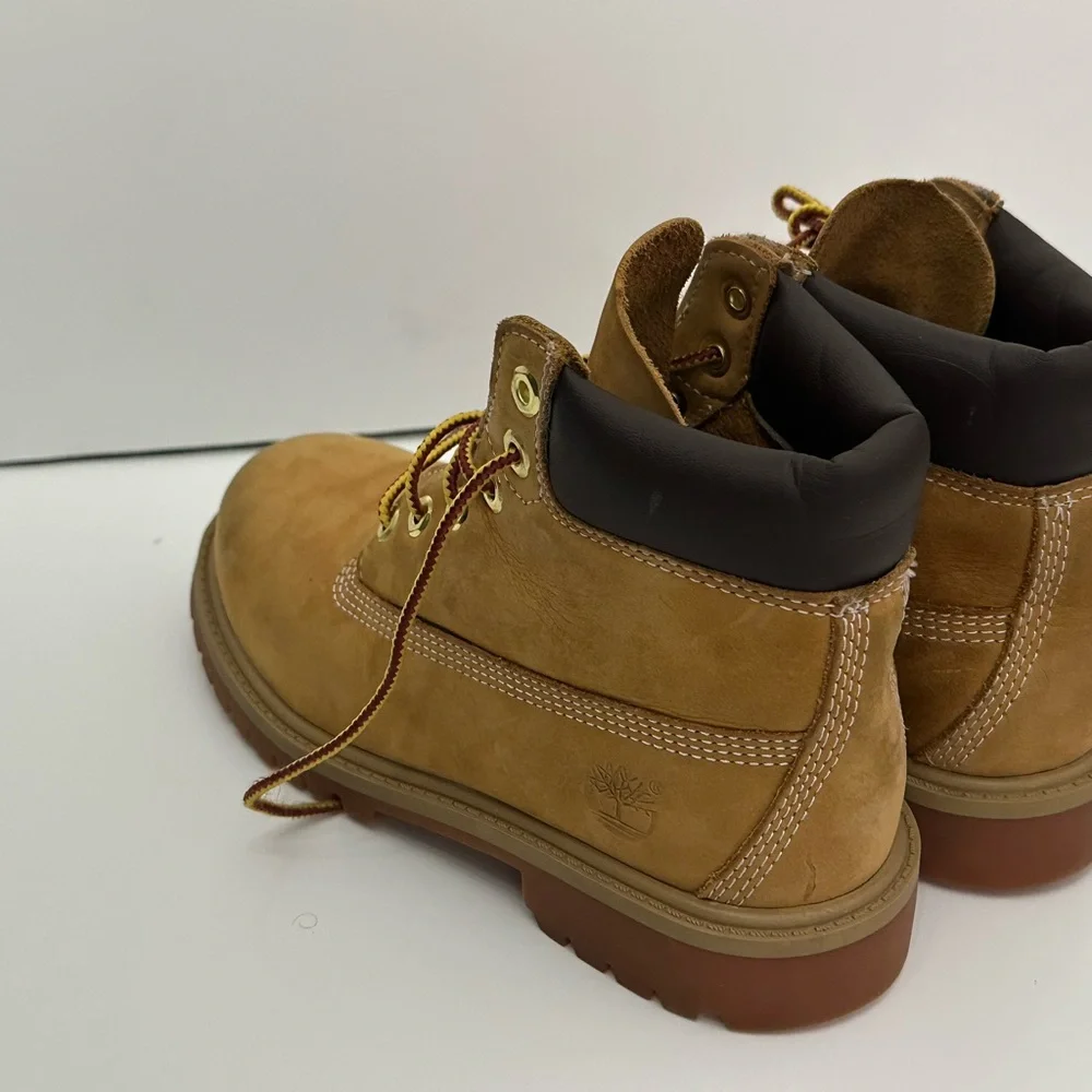Timberland 6-Inch Premium Waterproof Wheat Nubuck Boots Toddler Size 13‎